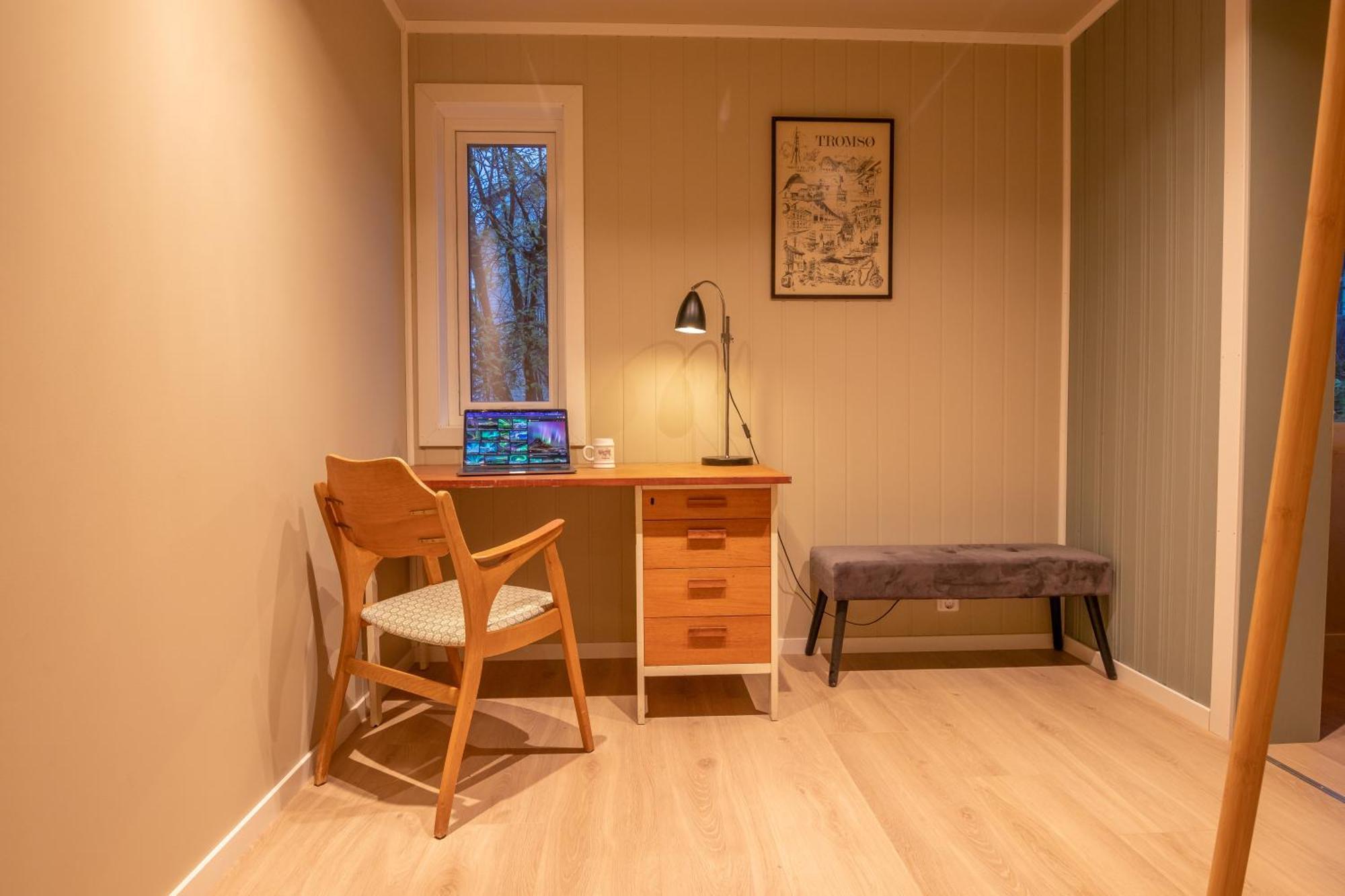Cozy And Spacious Apartment In City Centre Tromsø Exterior foto