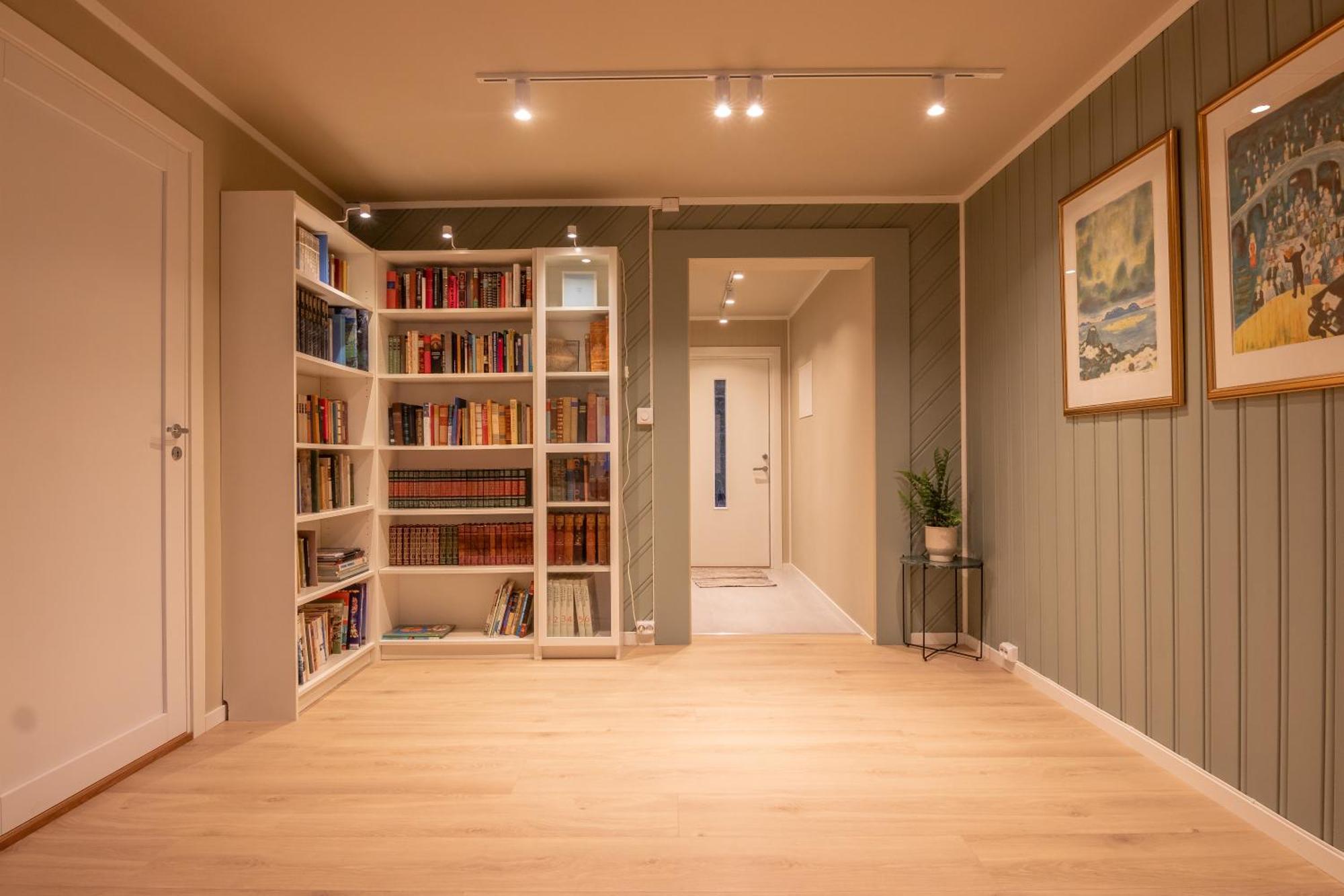 Cozy And Spacious Apartment In City Centre Tromsø Exterior foto